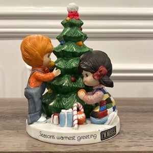 Flambro Gentle Treasures Music Box 7" Porcelain Season's Warmest Greeting 1978